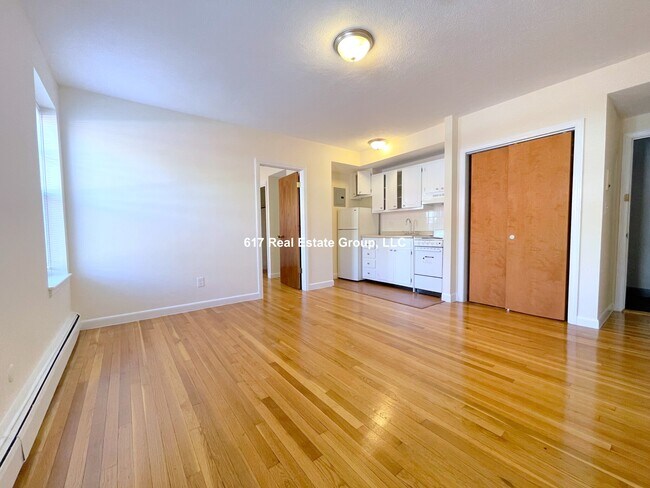 Photo - 172 N Beacon St Unit 12