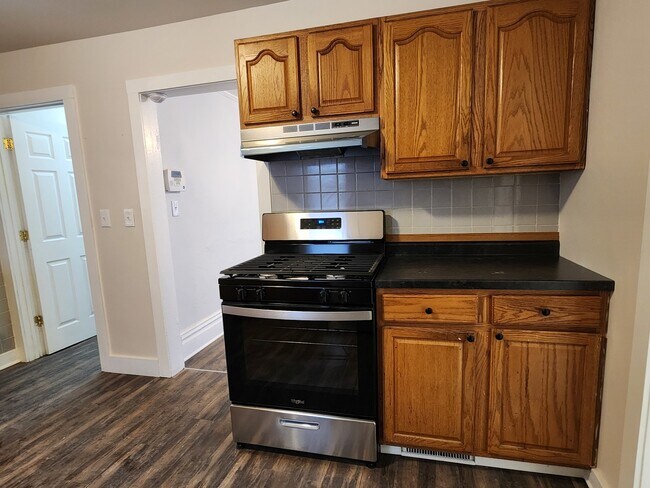 Photo - 1032 Lincoln St