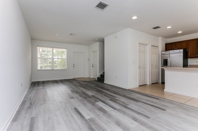 Photo - 2220 NW Treviso Cir