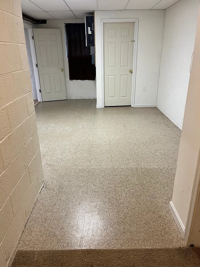 Photo - 17101 Clear Creek Dr