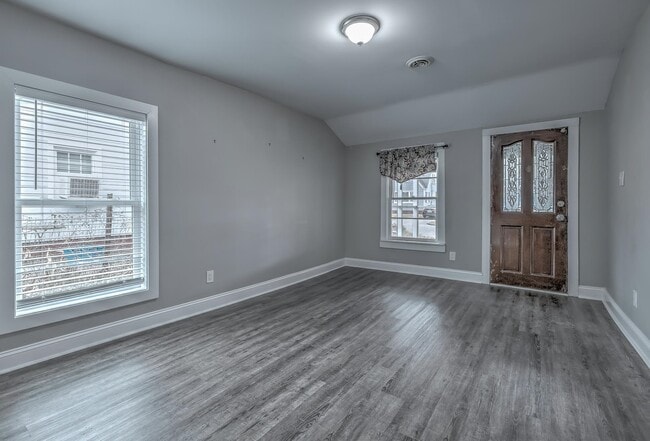Photo - 412 Orange St