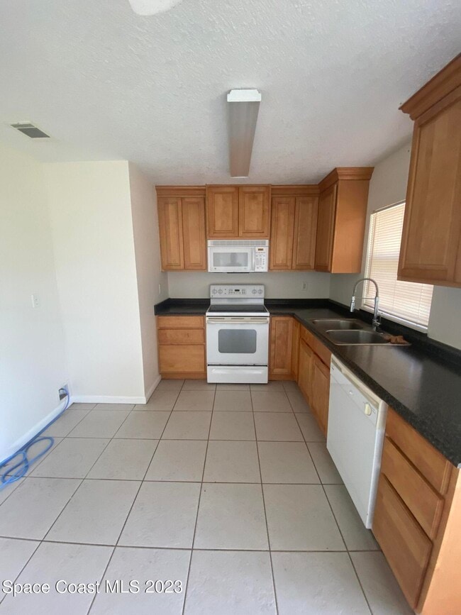 Photo - 1642 Pine Hill Dr