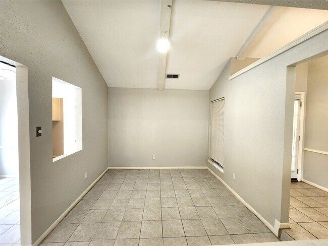 Photo - 2314 Stillmeadow Dr