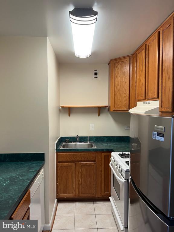 Photo - 5340 Holmes Run Pkwy Unidad 516