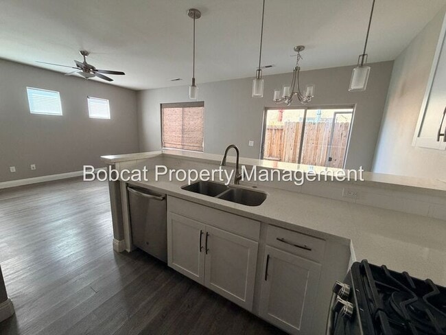 Photo - 1334 Campagni Ln