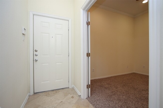 Photo - 2701 Helena St Unit 302