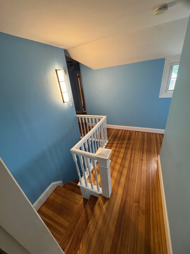 Photo - 300 Farmington Ave Unit 2nd floor