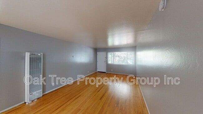 Photo - 2429-2429 Humboldt Ave