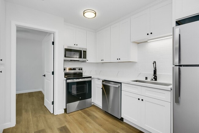 Photo - 4218 46th St Unit 4