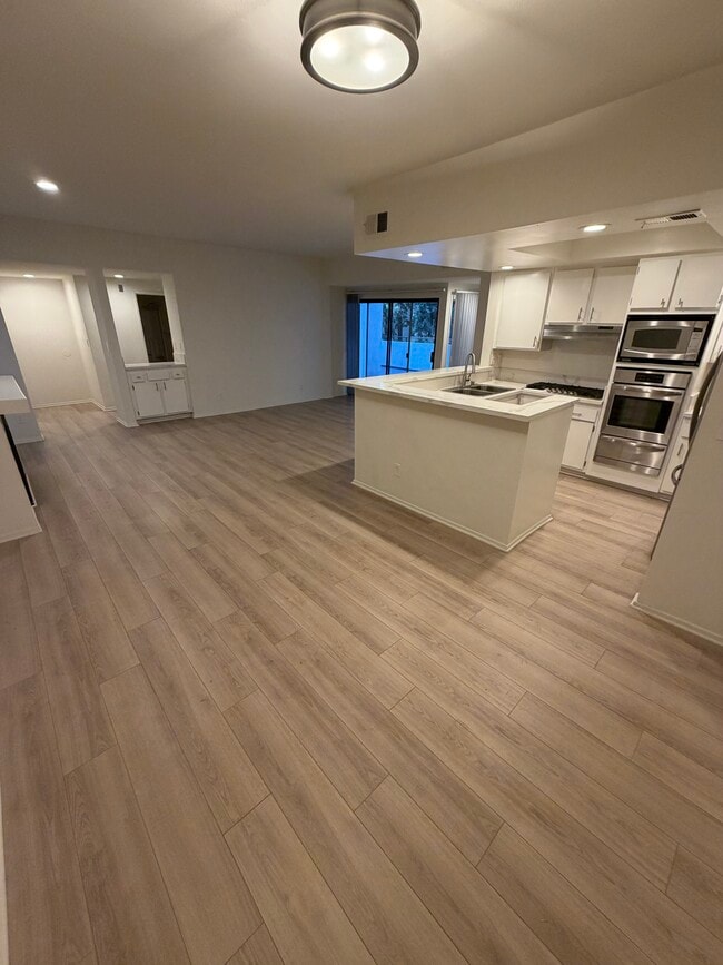 Photo - 13112 Valleyheart Dr