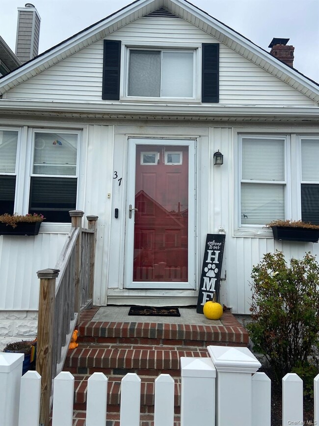 Building Photo - 37 Minnesota Ave Rental