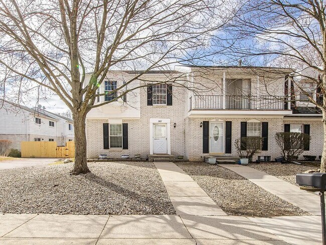 Photo - 143 Stratford Ln Rental