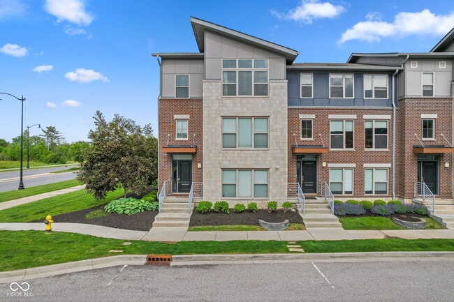 Building Photo - 13093 Grand Vue Dr