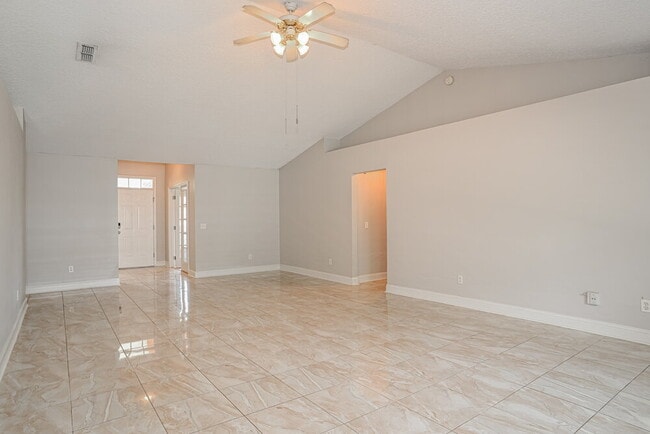 Photo - 253 Carolina Jasmine Ln