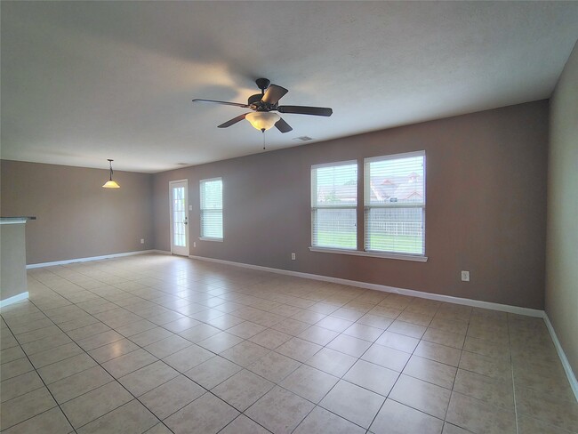 Photo - 1206 Larks Trace Ln