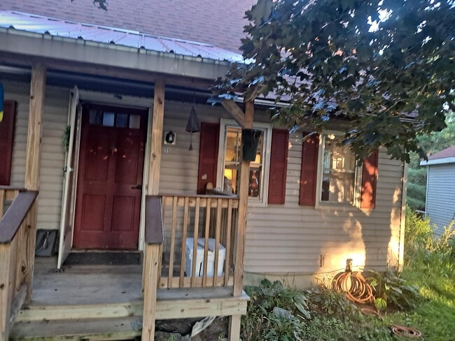 front porch - 79 S Stanley Hill Rd House
