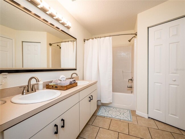 Photo - 5400 NW 55th Pl