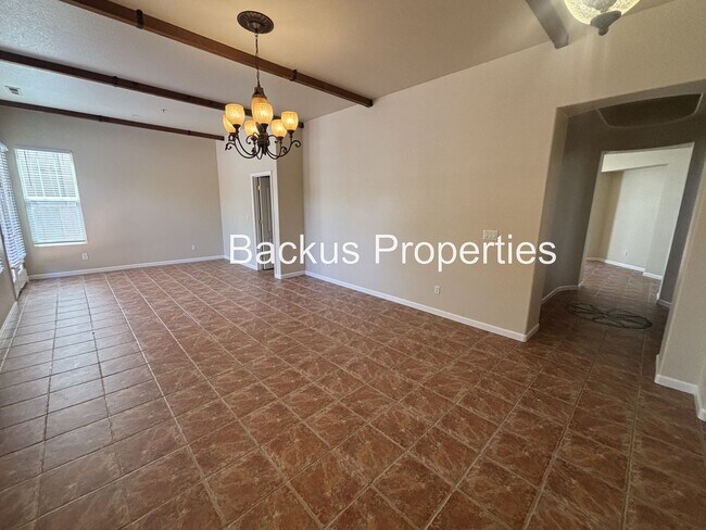 11 Huerta Ave Unit 11 Main