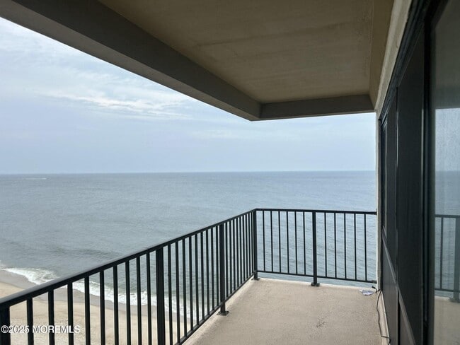 Building Photo - 45 Ocean Ave Unit 8D Rental