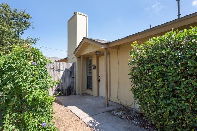 1108 Woodlief Trail