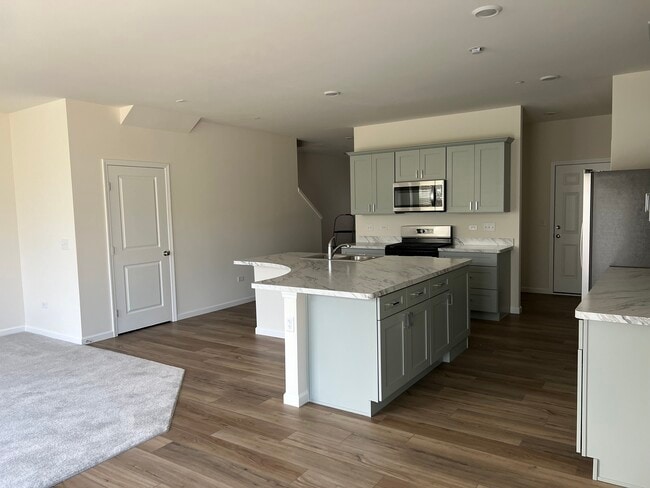 Photo - 1977 Leiter Way