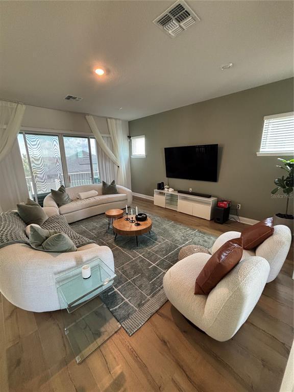 13186 Magnolia Valley Dr