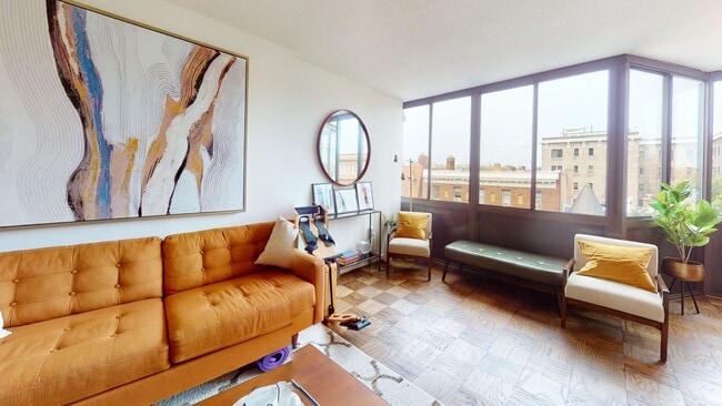 Photo - 1718 P St NW Unit 602