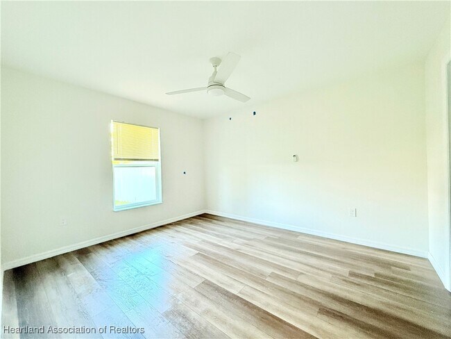 Photo - 5509 Castania Dr