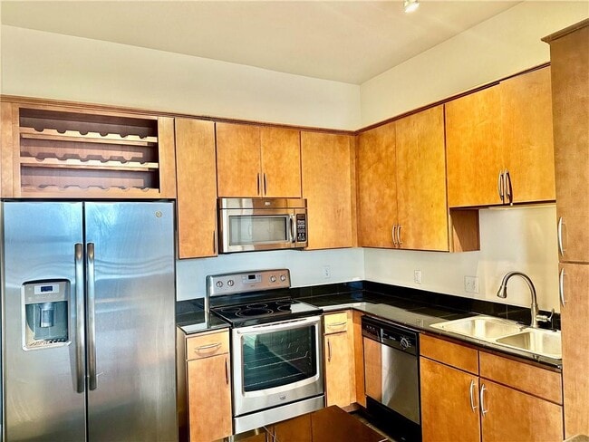 Photo - 3445 Stratford Rd NE Unidad 2004