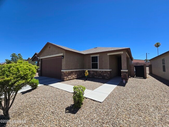 Building Photo - 6151 S Antrim Loop