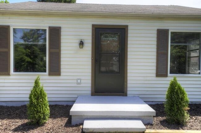 Photo - 2931 Shady Ln