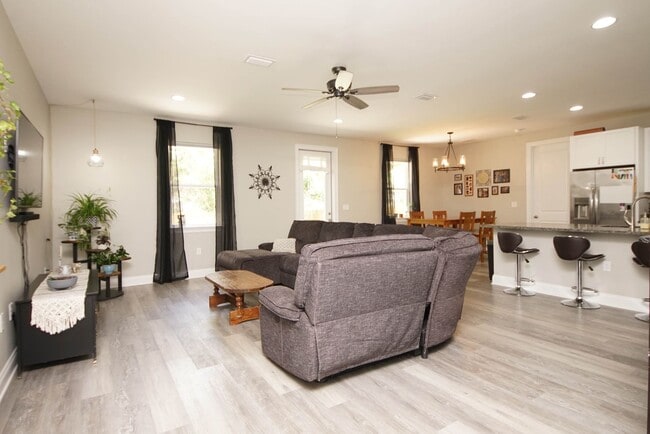 Photo - Newer Home in Valparaiso