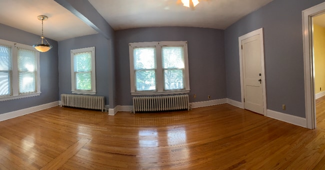 118 Cambridge St Unit 2nd floor