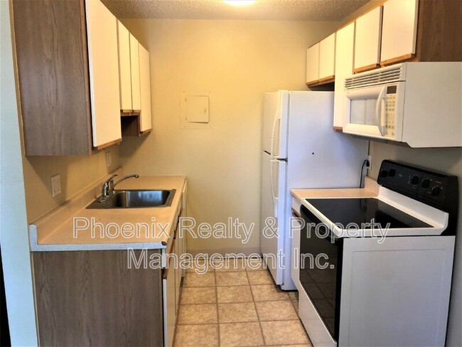 Photo - 3393 Madison Ave Unit #W328