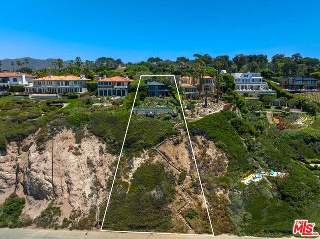 7089 Birdview Ave