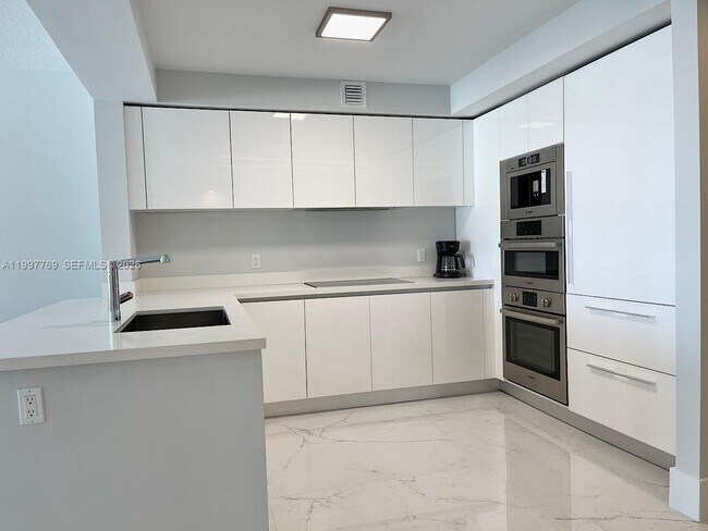 Photo - 330 Sunny Isles Blvd Unit 5-905