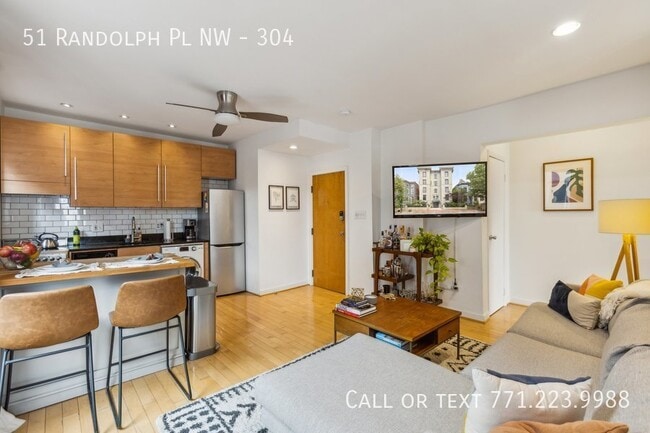 Photo - 51 Randolph Pl NW