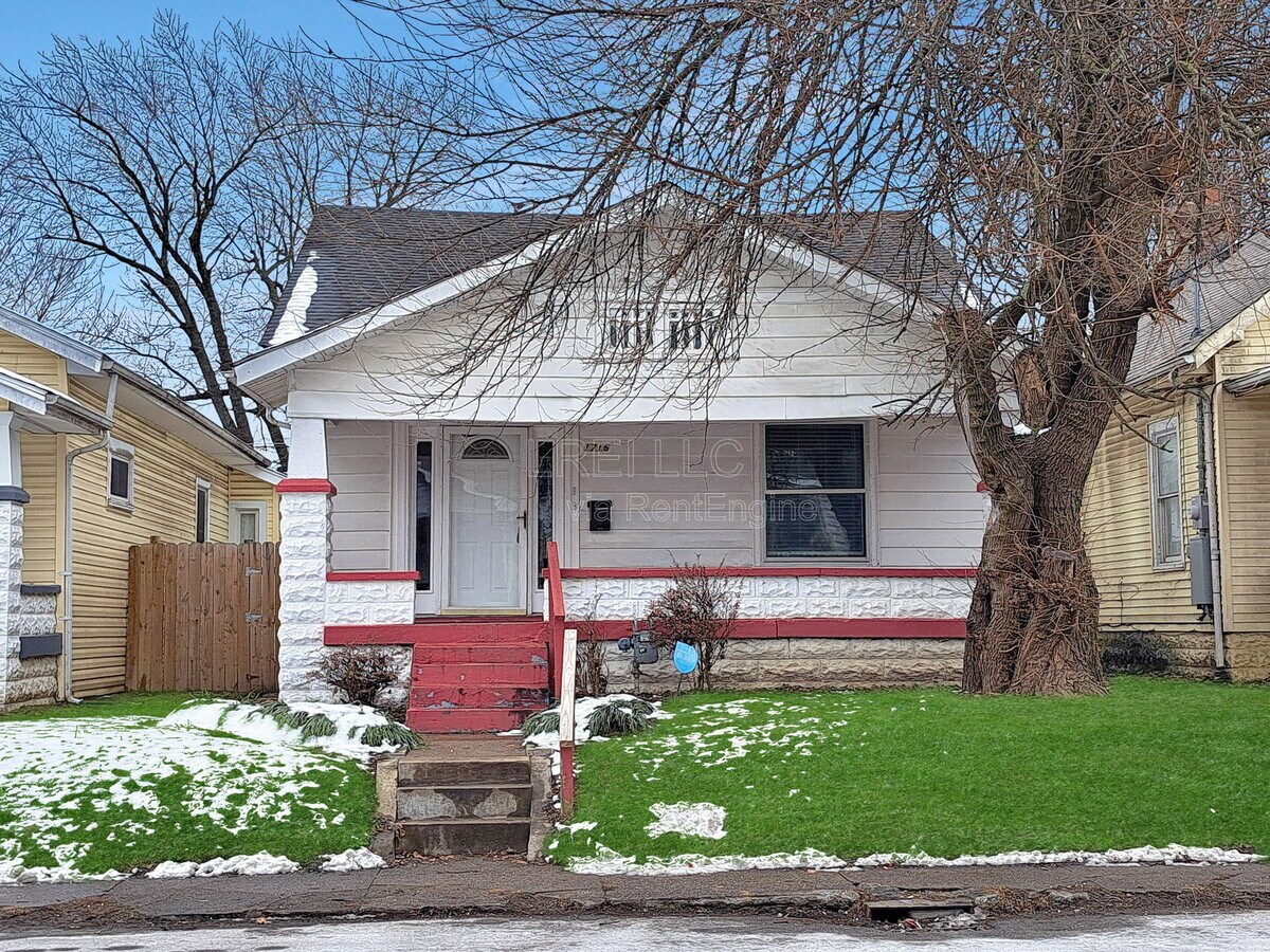 Photo - 1716 W Hill St