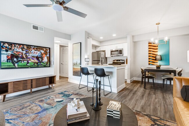 Photo - Coral Palms Apartments