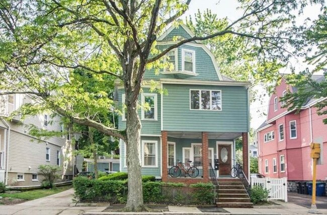 Building Photo - 99 Kidder Ave Unit #1