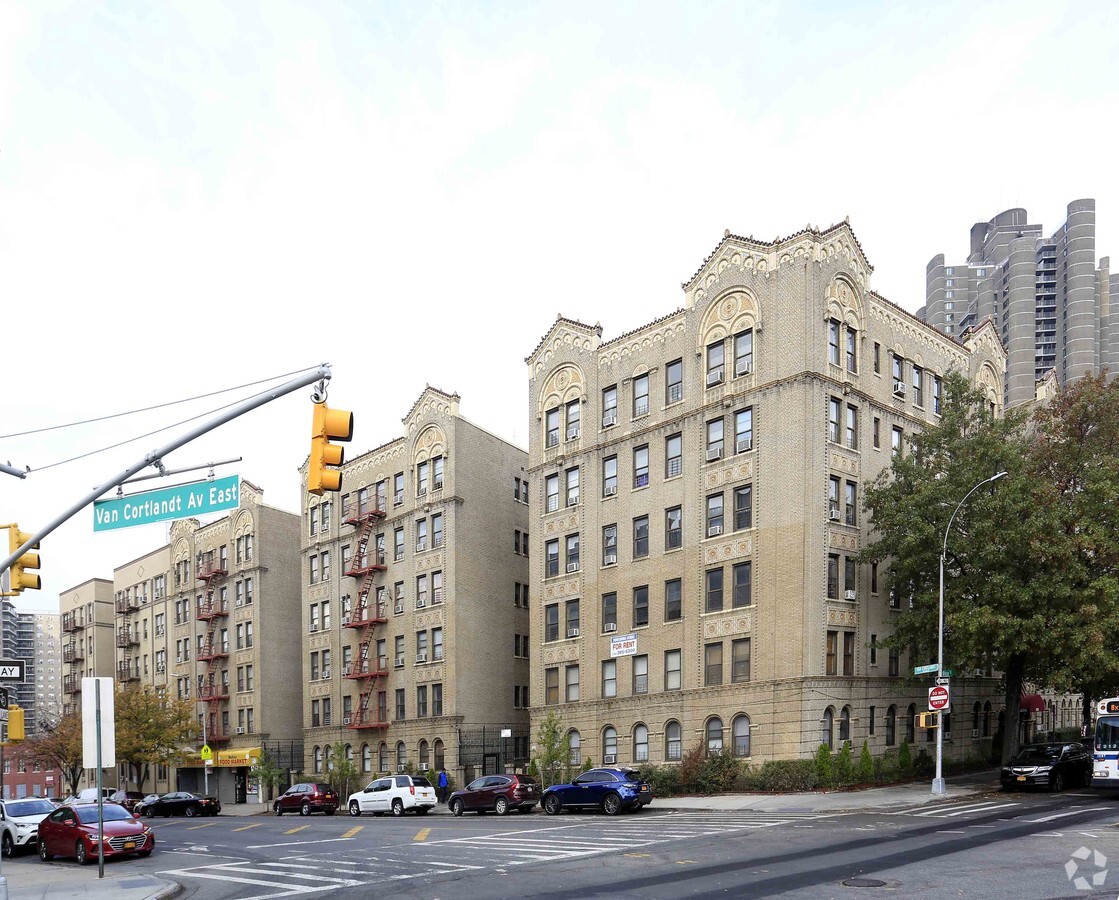 Photo - 3235 Grand Concourse Apartments
