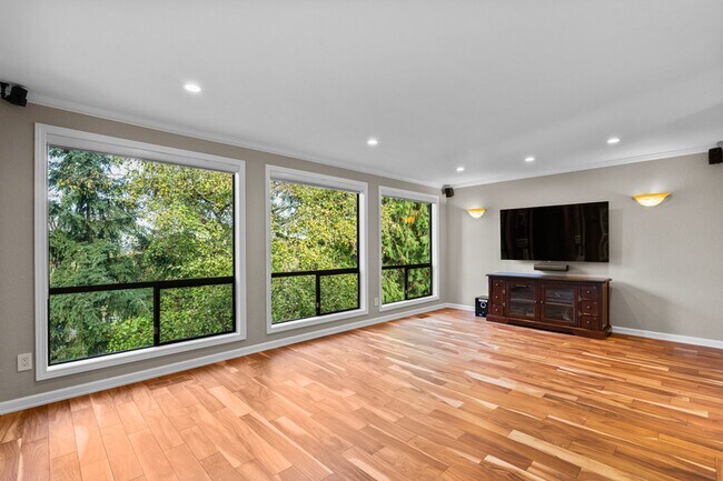 Photo - 12135 107th Ave NE