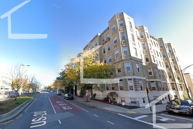 Building Photo - 1bed in Allston available on 9/1