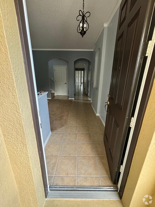 Building Photo - 5014 Wise Bird Dr Rental