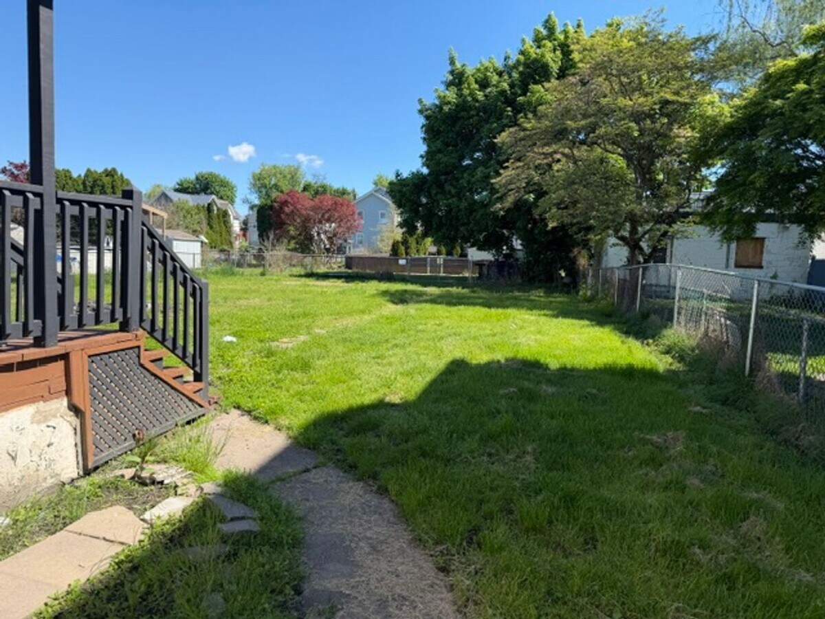 2 Bedroom House - 2 Bedroom House