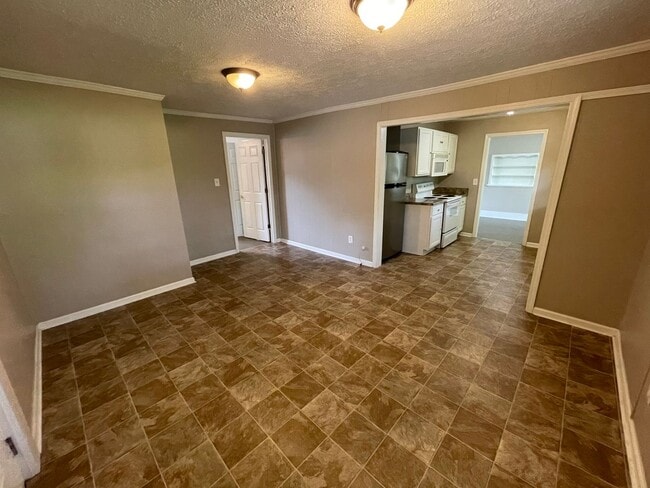 Photo - Updated 3/1 House in Cedartown- $1,395