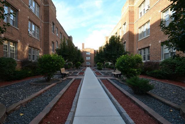 Photo - 623.5 W Barry Ave Condo Unit S3