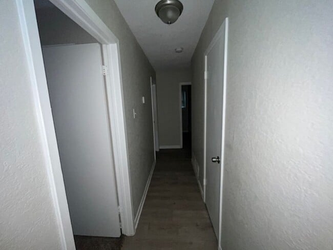 2506 Hidden Valley Dr
