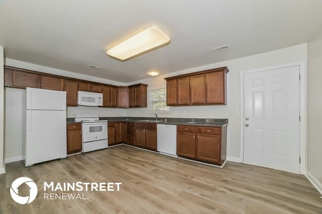 Photo - 966 Norwood Village Ln