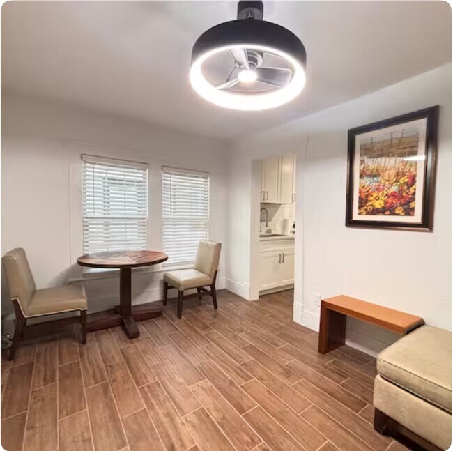 Photo - 7427 Avenue H Unidad 1